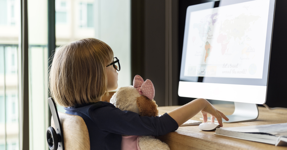 Çocuklarda görme sorunlarının giderilmesinde doğru gözlük seçimi önemli