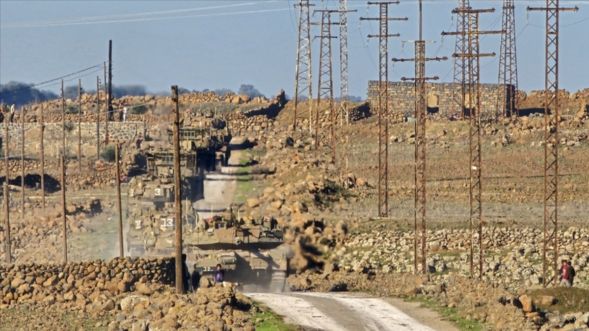 İsrail, Suriye’de başkent Şam’ın 20 kilometre yakınına sokuldu