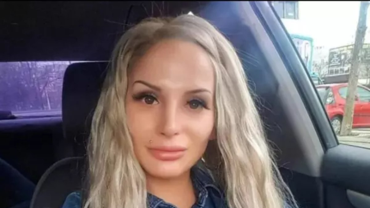 Romanya’da ölen kadının cesedini köpekleri yedi