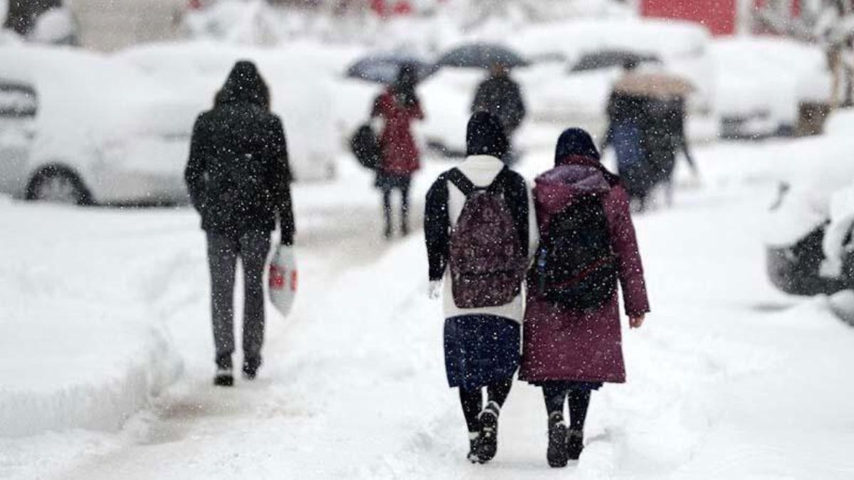 SON DAKİKA HABERİ… İstanbul’a kar yağacak mı? Kar İstanbul’un kapısında! Yeni uyarı yapıldı…