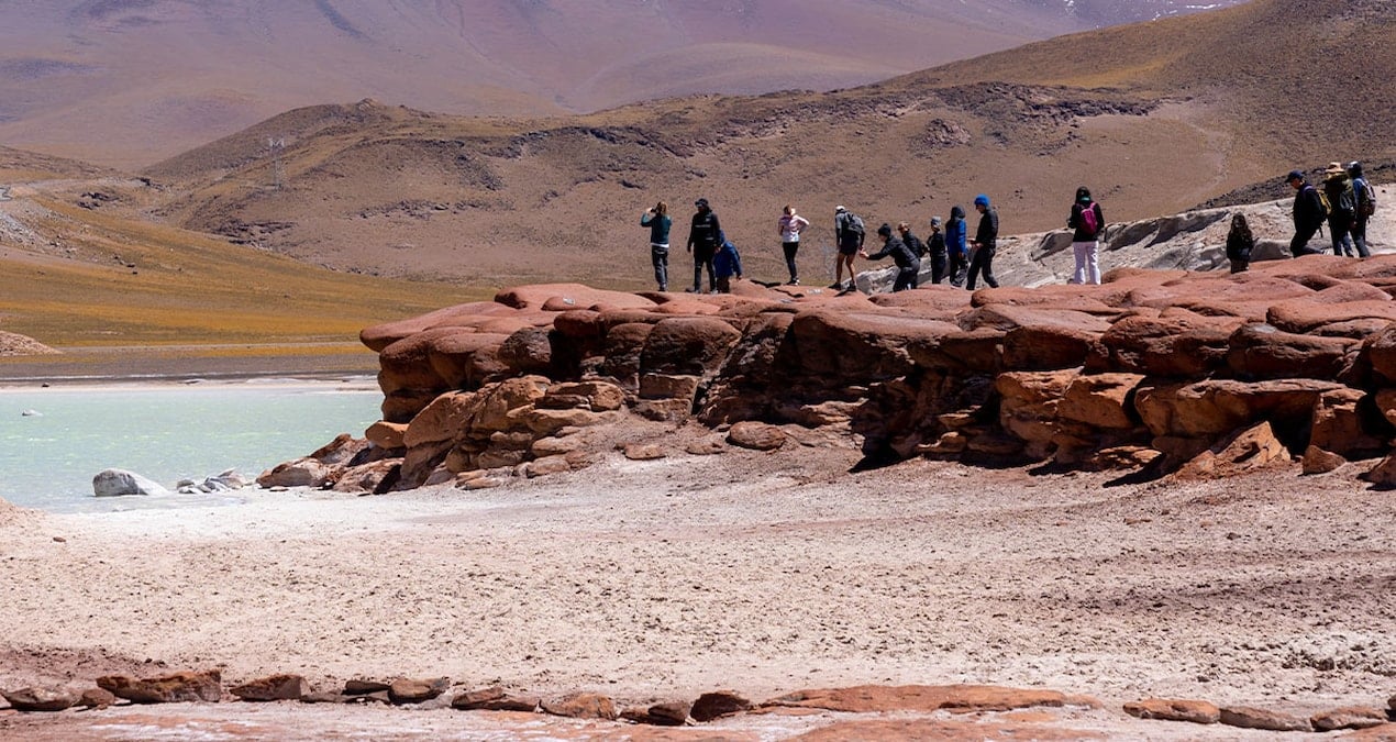 500 yıldır tek damla suyun olmadığı yere akın akın gidiyorlar