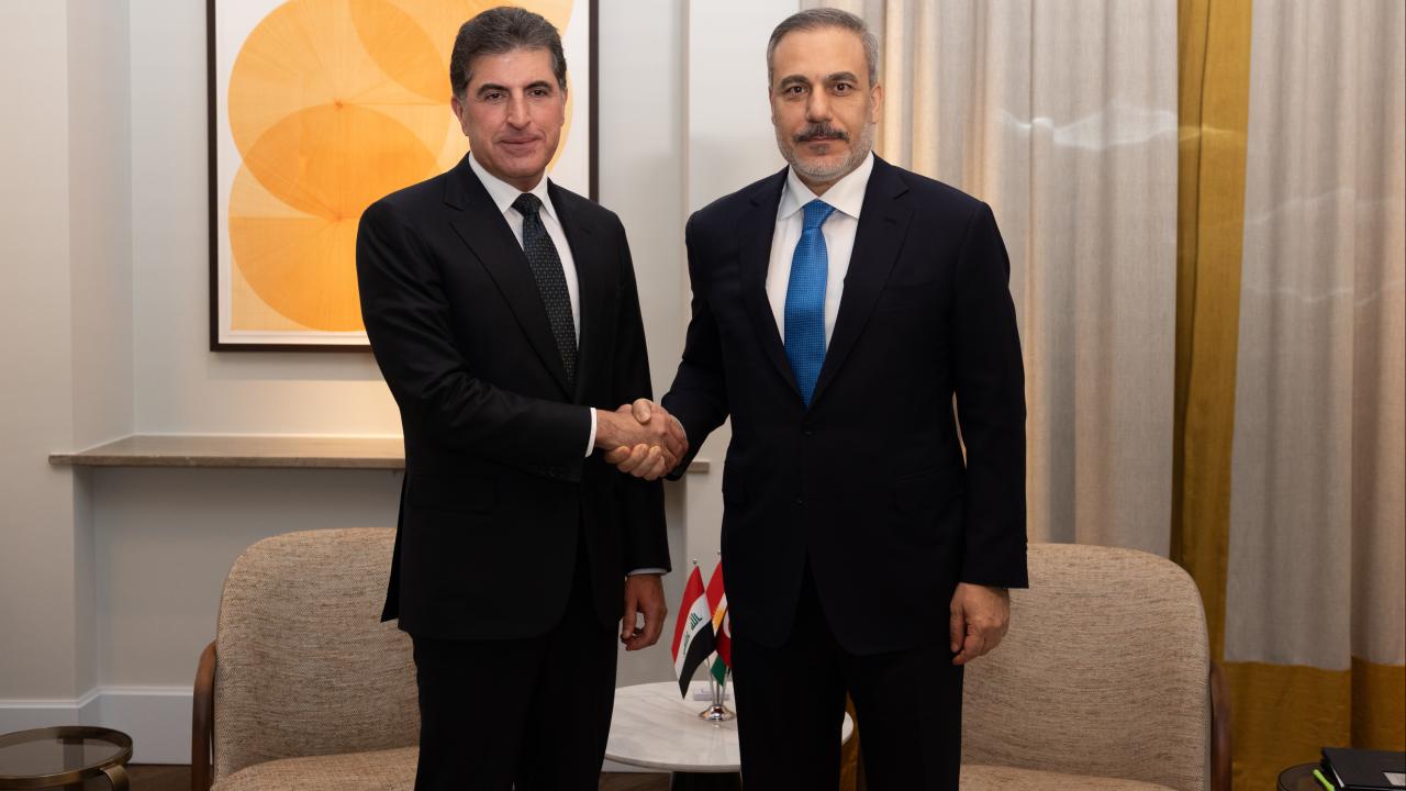 Bakan Fidan, IKBY Başkanı Barzani ile görüştü