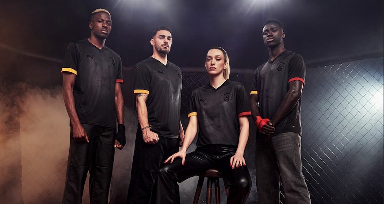Galatasaray’ın 4. forması görücüye çıktı