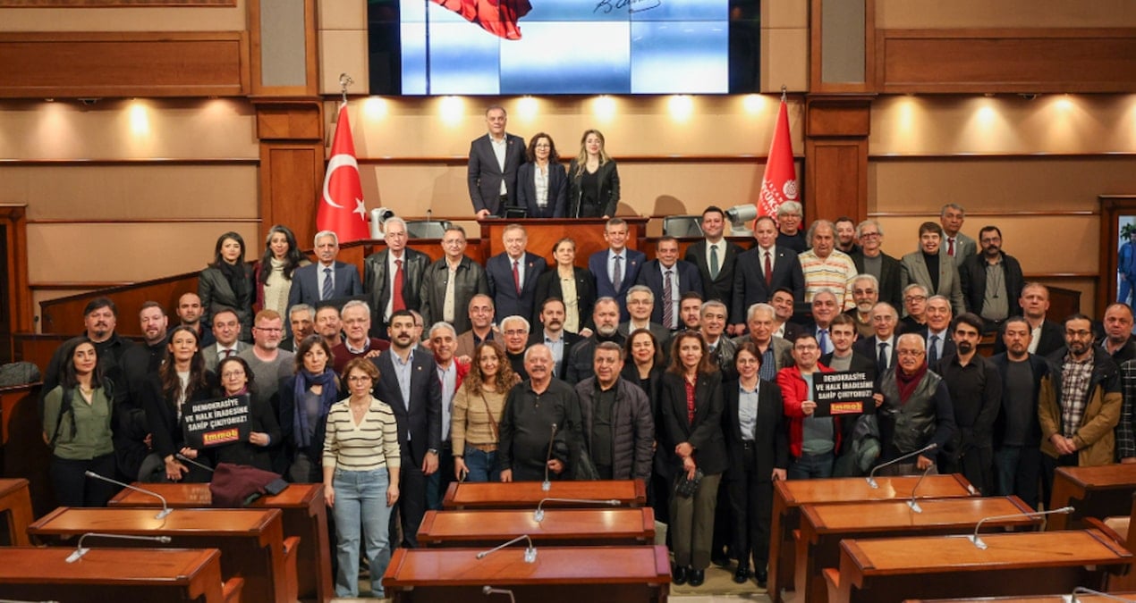Saraçhane’ye ziyaretler sürüyor